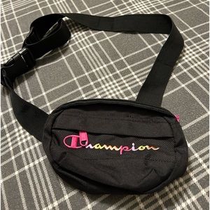 Champion belt bag